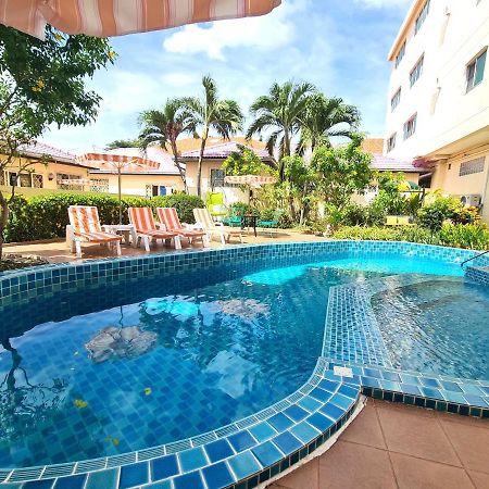 Butterfly Garden Boutique Residences By Frasier, A Lifestyle Destination Apt And Villas 1 To 3 Bedroom Units, 2 Full Bathrooms, Rain Shower, Spa Bath, Complete Kitchen, Staff 24-7,Fast Fiber Optic Wifi, 55" Smart Tv'S, Free Bbq, Паттая Екстер'єр фото